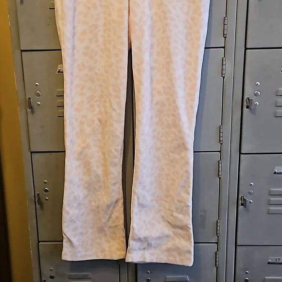 Old navy animal print sleep lounge pajama pants size small - Picture 2 of 6